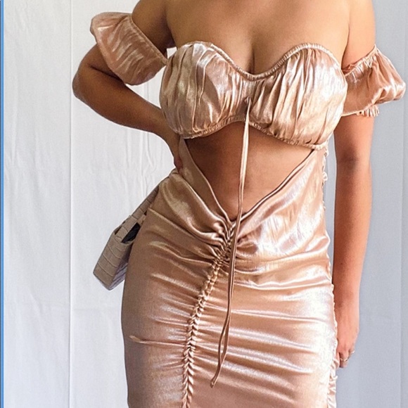 Pretty Little Thing Dress - Picture 1 of 3